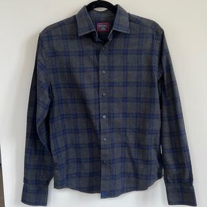 UNTUCKit Mens Button Down - Size Small